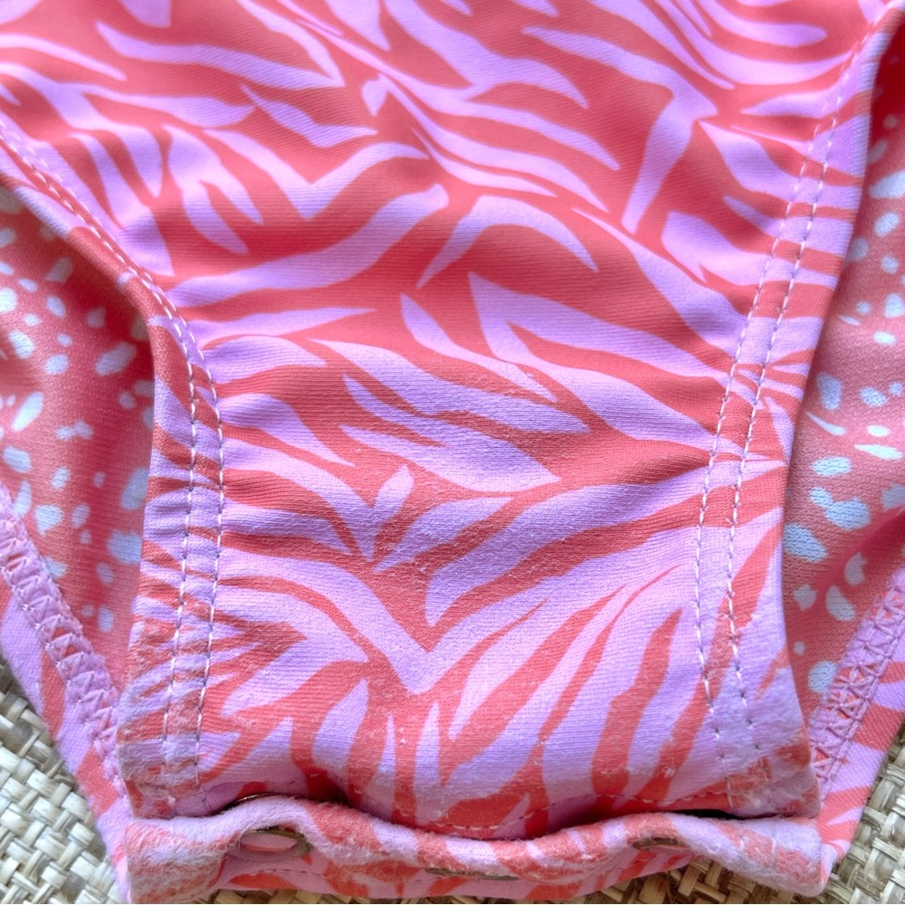 FEATHER 4 ARROW 🏄♀️Baby Wave Chaser One-Piece Rashguard Swimsuit | 18-24M - Picture 11 of 14
